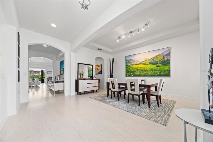 Image No.4-4 Bed House for sale