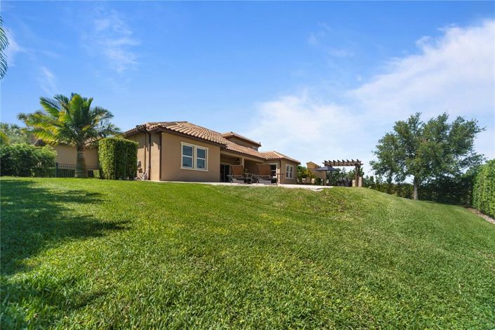 Image No.40-4 Bed House for sale