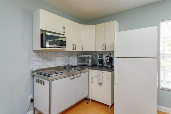 Image No.33-5 Bed House for sale