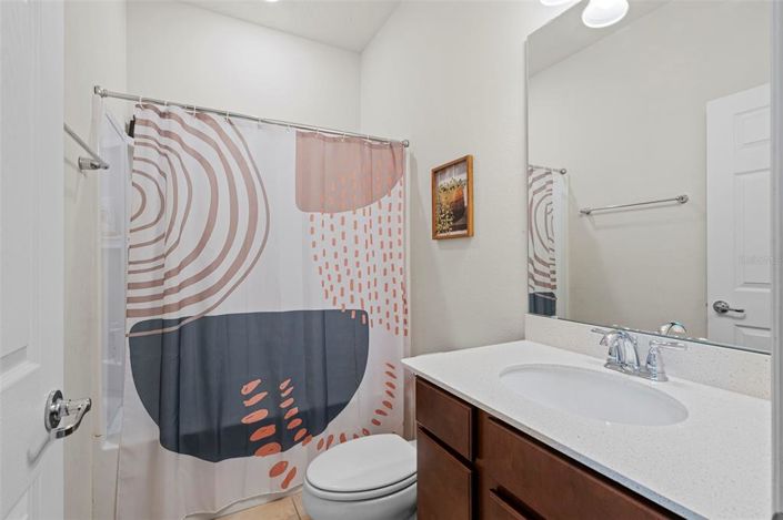 Image No.18-4 Bed House for sale