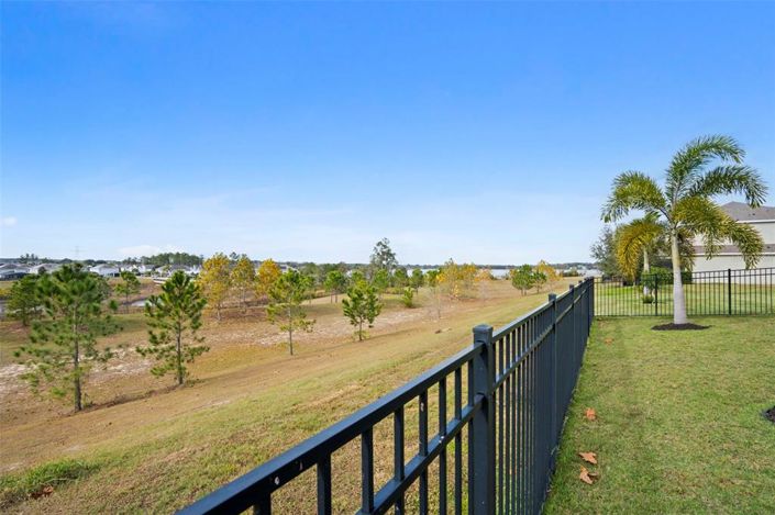 Image No.25-4 Bed House for sale