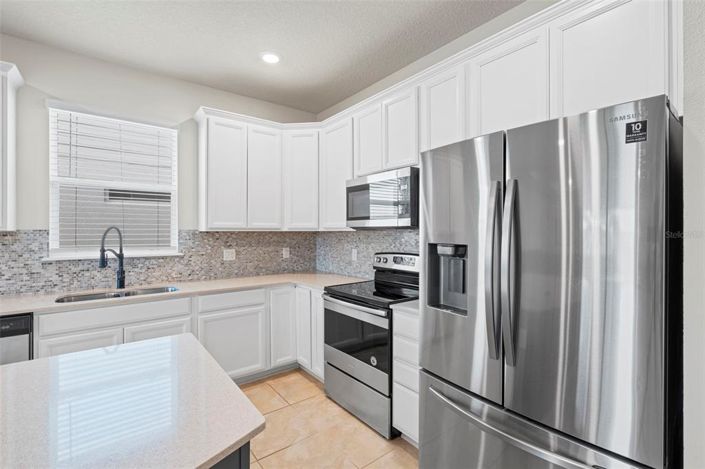 Image No.6-4 Bed House for sale