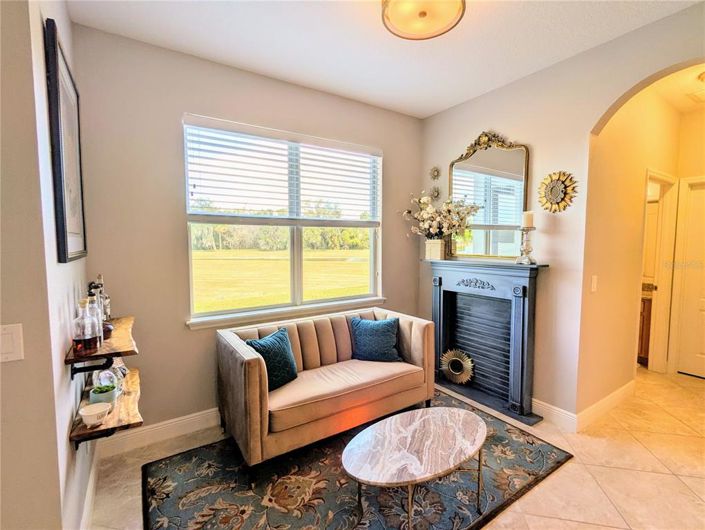 Image No.15-5 Bed House for sale