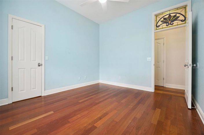 Image No.35-4 Bed House for sale