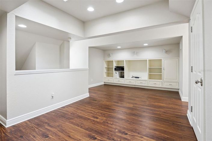 Image No.42-4 Bed House for sale