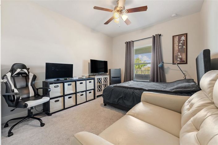 Image No.18-5 Bed House for sale