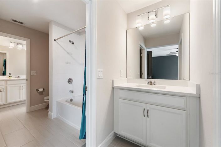 Image No.23-5 Bed House for sale