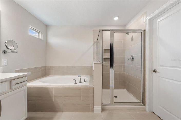 Image No.29-5 Bed House for sale