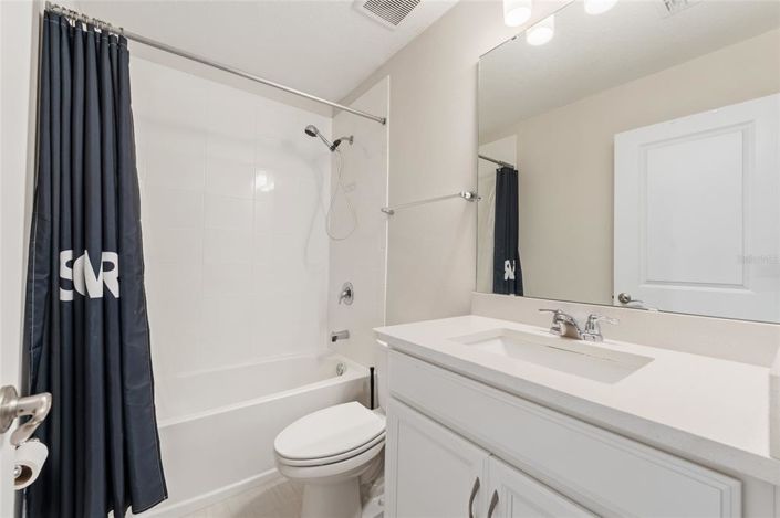 Image No.30-5 Bed House for sale