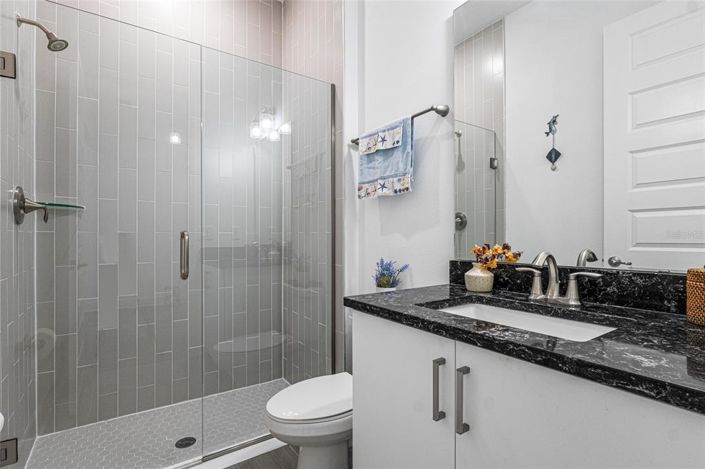 Image No.12-5 Bed House for sale