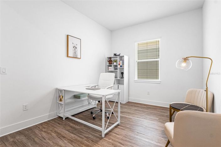 Image No.14-5 Bed House for sale