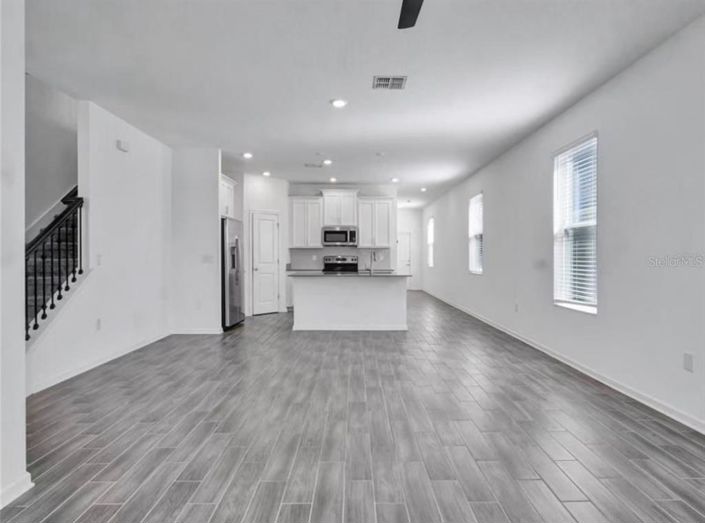 Image No.10-4 Bed House for sale