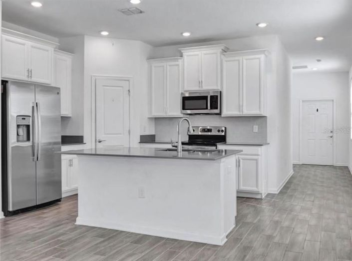 Image No.6-4 Bed House for sale