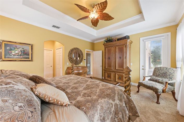 Image No.15-3 Bed House for sale