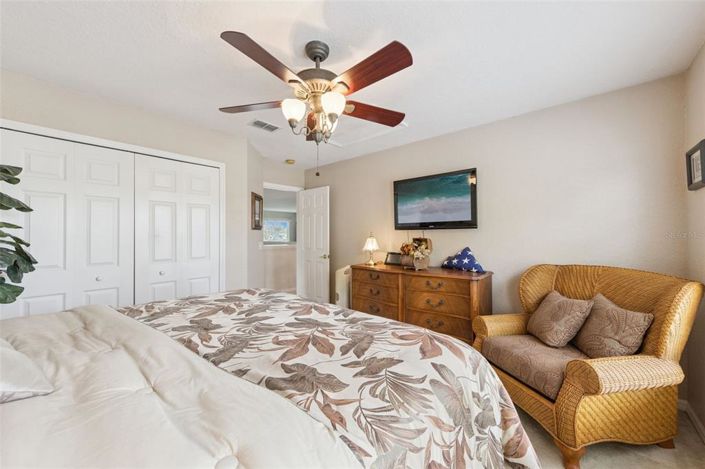 Image No.17-3 Bed House for sale