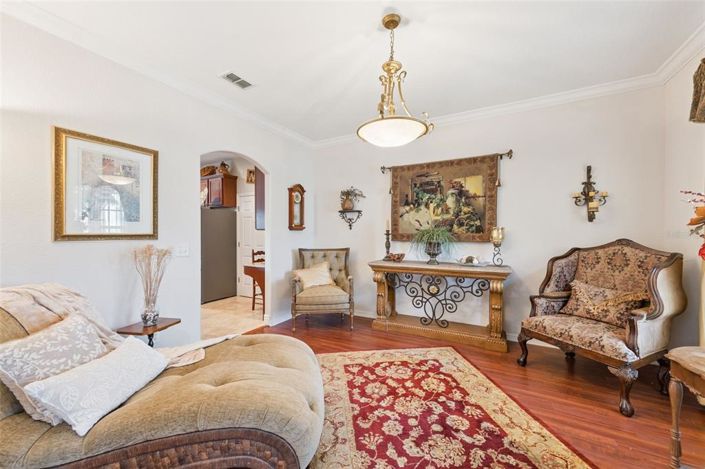 Image No.5-3 Bed House for sale