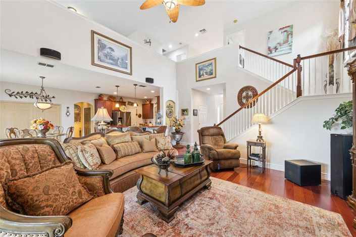 Image No.6-3 Bed House for sale