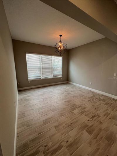 Image No.7-5 Bed House for sale