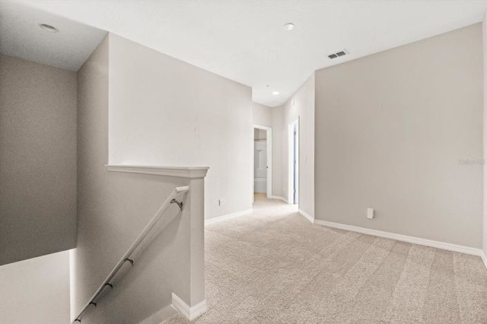 Image No.11-3 Bed Townhouse for sale