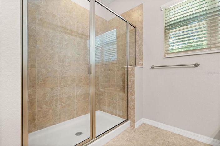 Image No.18-3 Bed Townhouse for sale