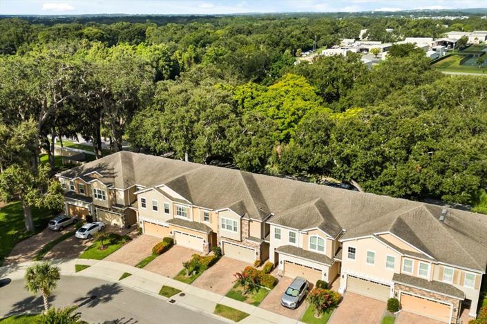 Image No.29-3 Bed Townhouse for sale