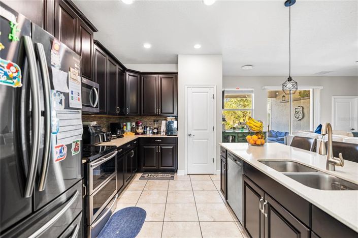 Image No.14-4 Bed House for sale