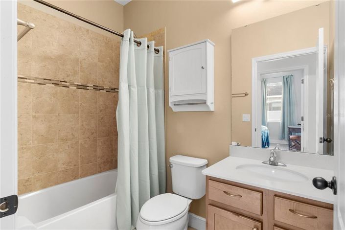 Image No.16-4 Bed House for sale