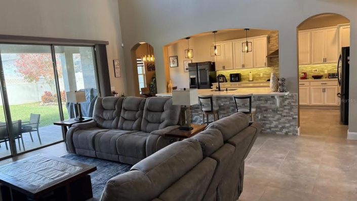 Image No.11-4 Bed House for sale