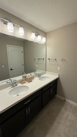 Image No.31-4 Bed House for sale