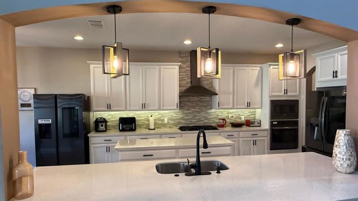 Image No.5-4 Bed House for sale