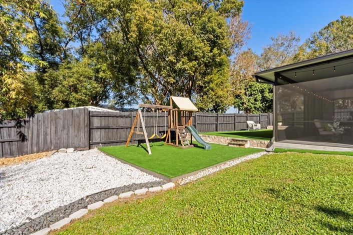 Image No.34-4 Bed House for sale