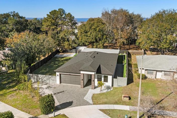 Image No.4-4 Bed House for sale