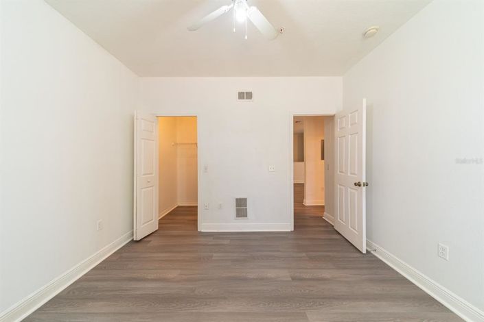 Image No.23-3 Bed Apartment for sale