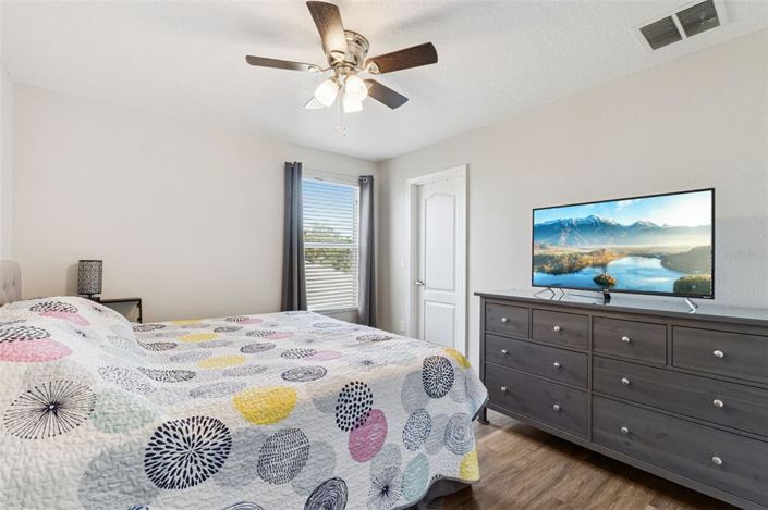 Image No.22-4 Bed House for sale