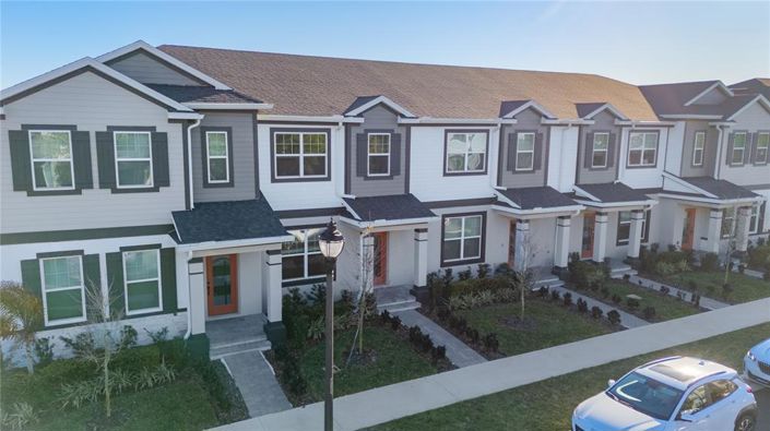 Image No.26-3 Bed Townhouse for sale