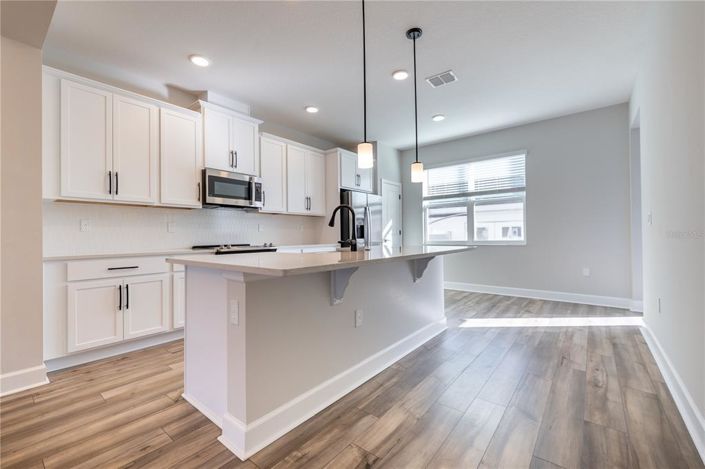 Image No.8-3 Bed Townhouse for sale