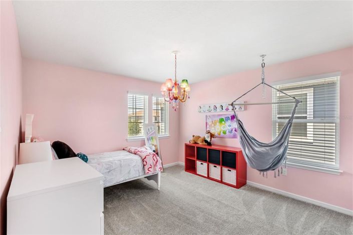 Image No.25-5 Bed House for sale