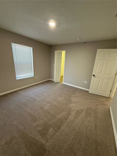 Image No.19-5 Bed House for sale