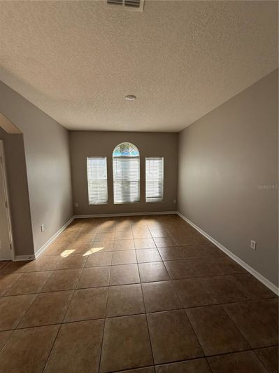 Image No.4-5 Bed House for sale