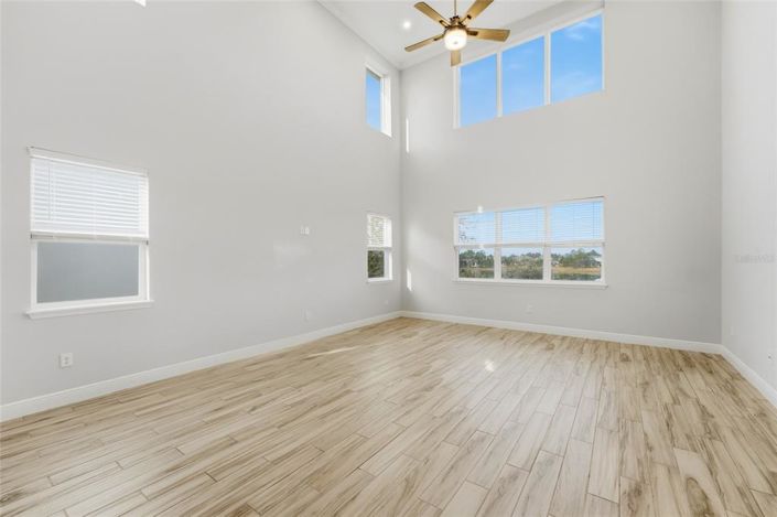 Image No.15-5 Bed House for sale