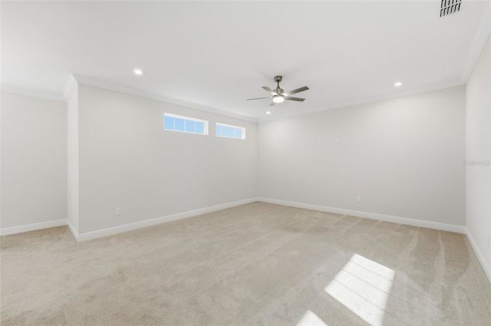 Image No.27-5 Bed House for sale