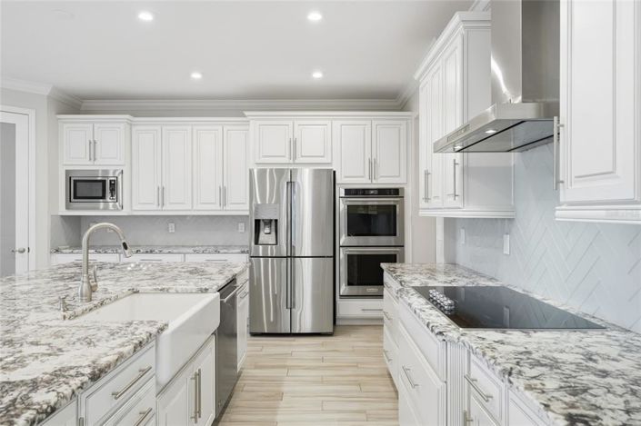 Image No.4-5 Bed House for sale