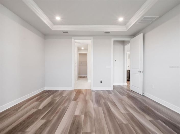 Image No.12-3 Bed House for sale