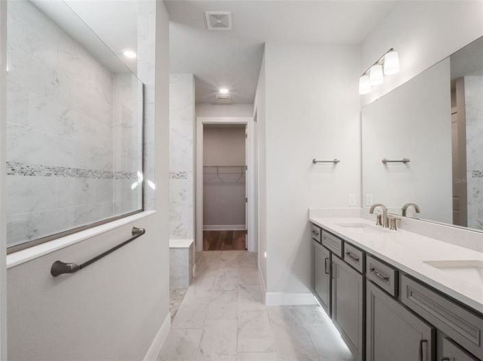 Image No.14-3 Bed House for sale