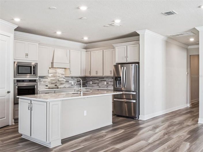 Image No.9-3 Bed House for sale