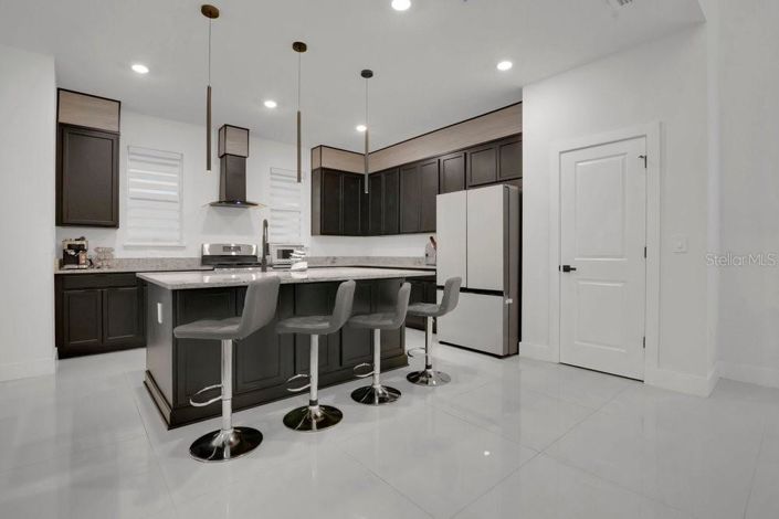 Image No.15-5 Bed House for sale