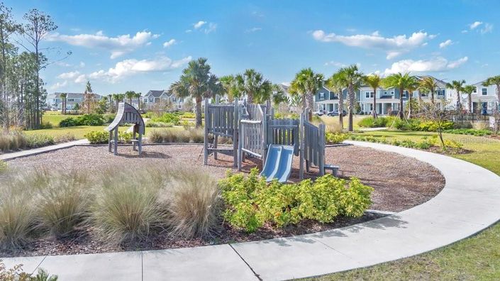 Image No.40-5 Bed House for sale