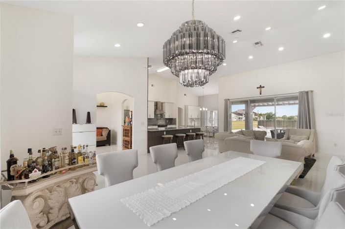 Image No.13-4 Bed House for sale