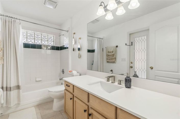 Image No.28-4 Bed House for sale