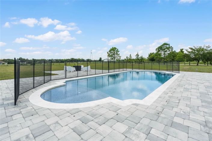 Image No.33-4 Bed House for sale